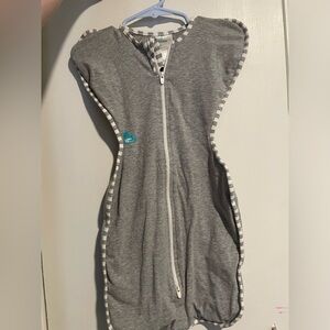 Love to dream swaddle up swaddle small 6.5 -13 lbs
